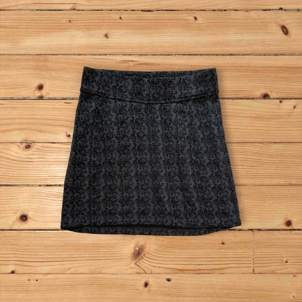 Women’s XS Ibex wool skirt